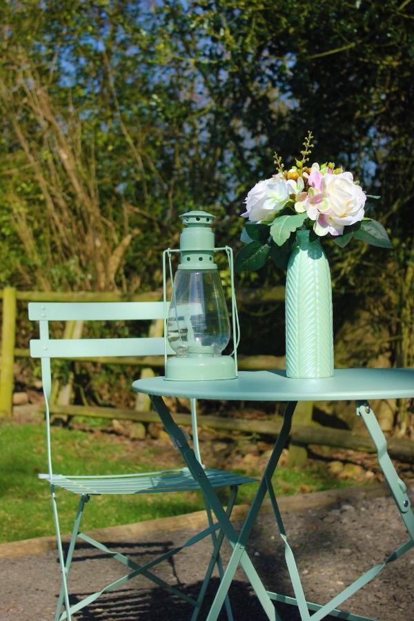 Hopgarden Glamping Luxury Shepherds Huts Wadhurst 외부 사진
