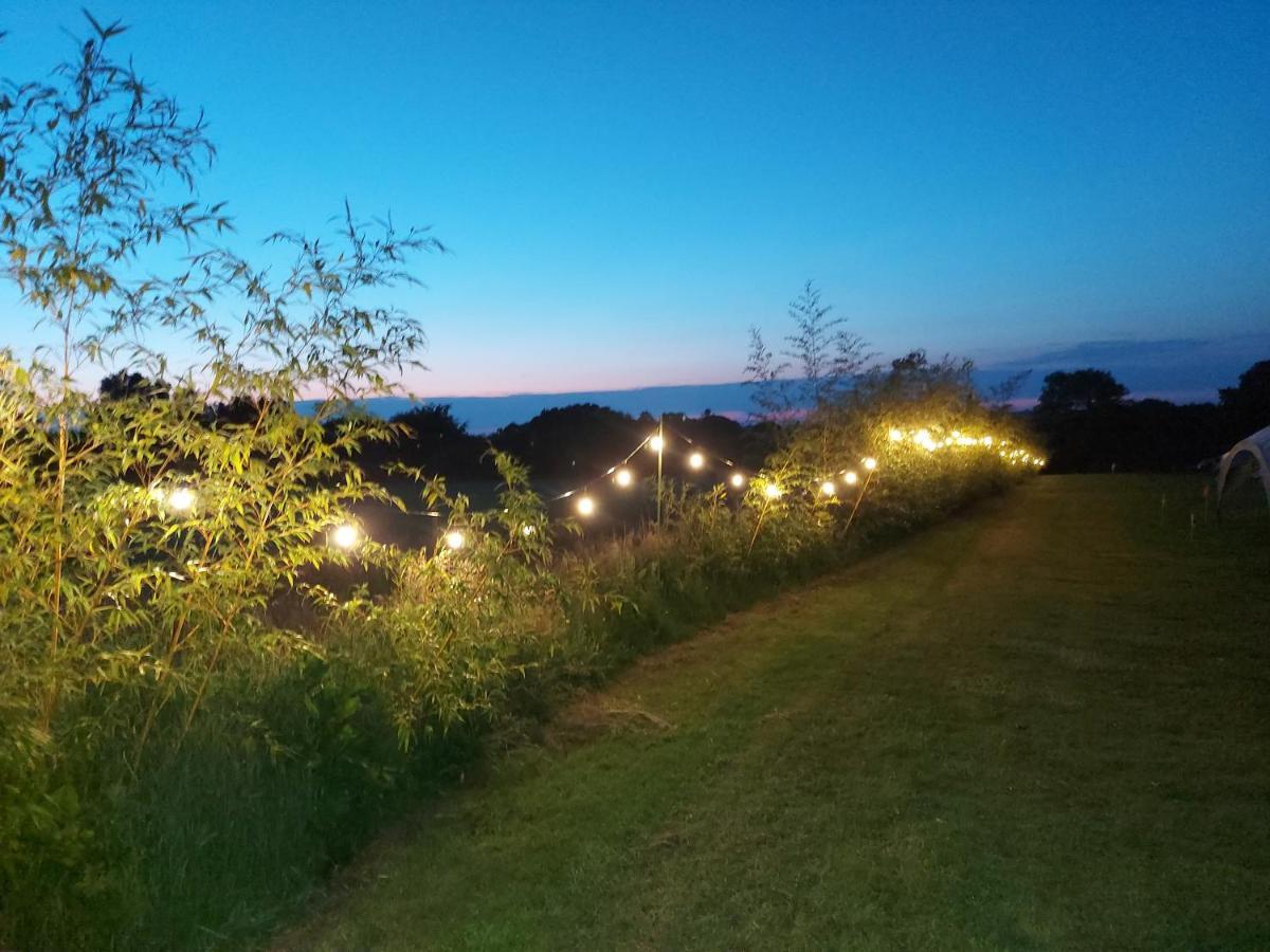 Hopgarden Glamping Luxury Shepherds Huts Wadhurst 외부 사진